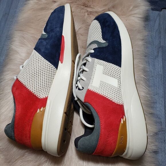 TOMS Red & Navy Aorryo Nubuck Men's Sneaker - Picture 3 of 4